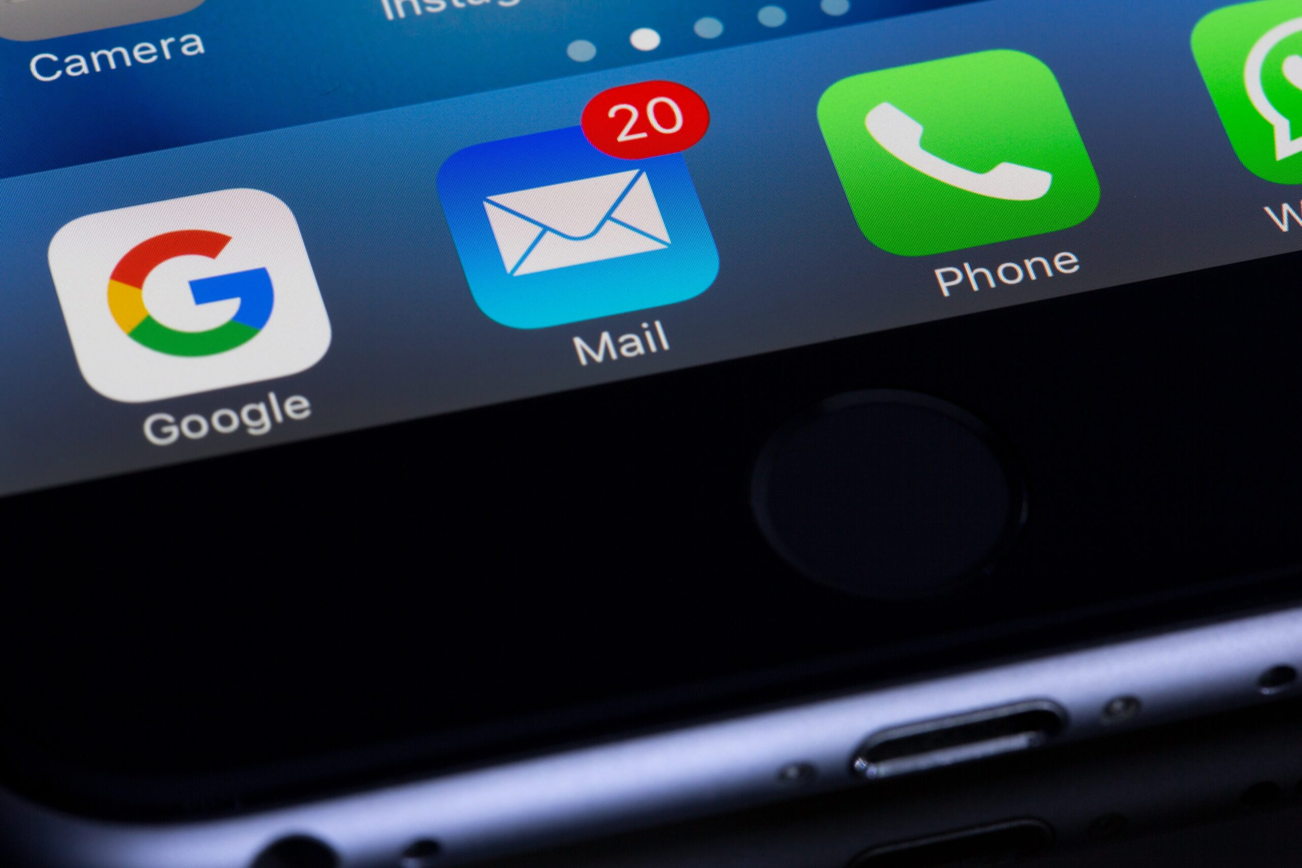13 Best Email Deliverability Tools of 2023: A Comprehensive Buyers Guide